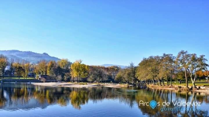 Entrevillas Alojamento Local, Apartamento T2 Arcos de Valdevez Kültér fotó