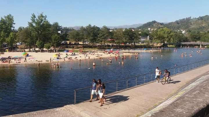 Entrevillas Alojamento Local, Apartamento T2 Arcos de Valdevez Kültér fotó